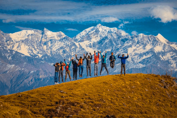 Dayara Bugyal Trek